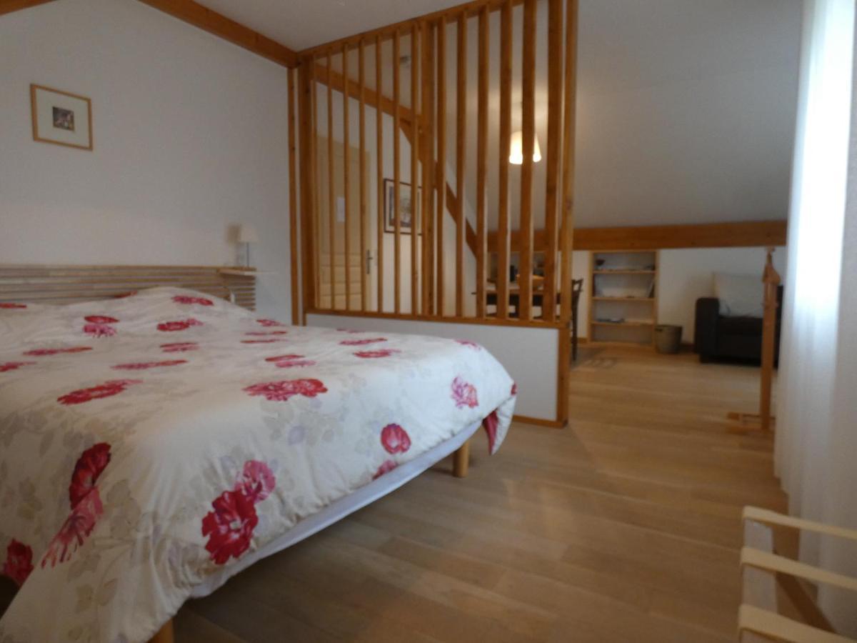 Les Iris Bed & Breakfast Villevieux Bagian luar foto