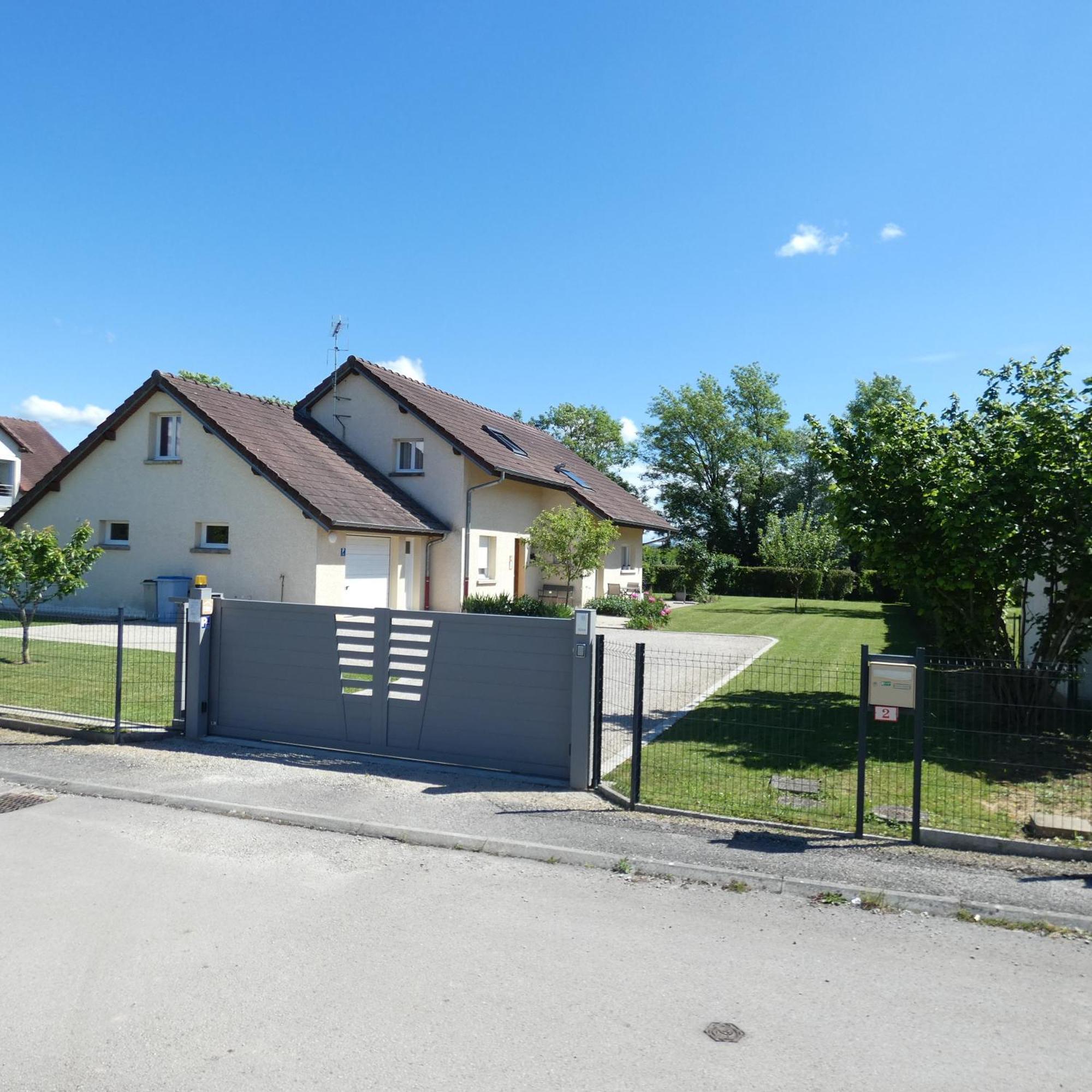 Les Iris Bed & Breakfast Villevieux Ruang foto